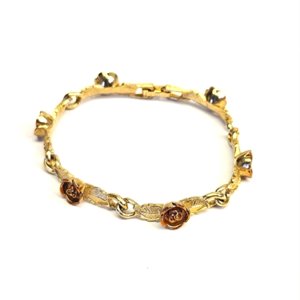 Avon Flower Link Bracelet